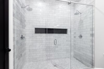 Best Shower Installation Contractors in Clinton, TN